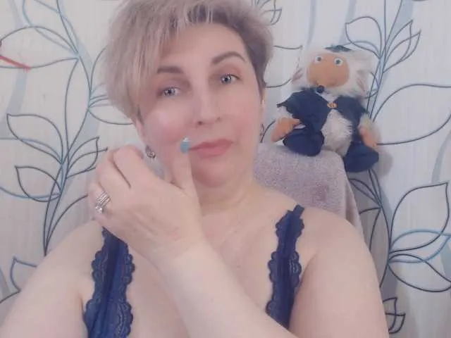 Live sex webcam photo for DepravedMadam #243917229