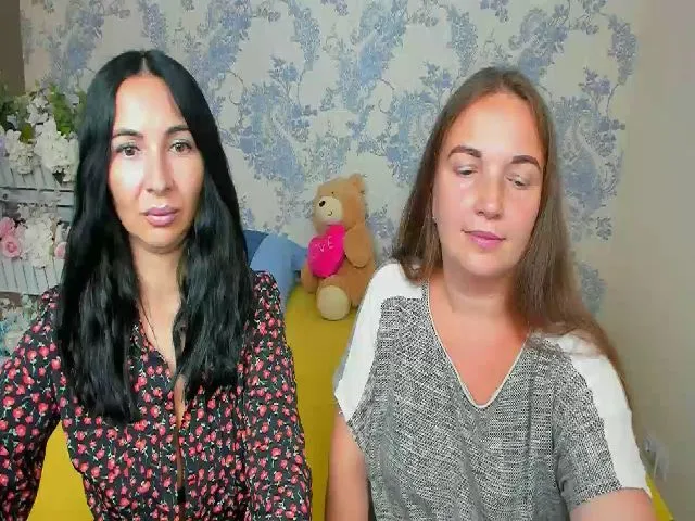 Live sex webcam photo for NikaRysa #264460179