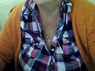 Live sex webcam photo for LolkaAlyss #287976160