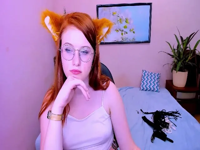 Live sex webcam photo for FlorenceAir #259342104