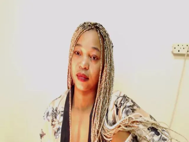 Live sex webcam photo for Xxamor #252263336