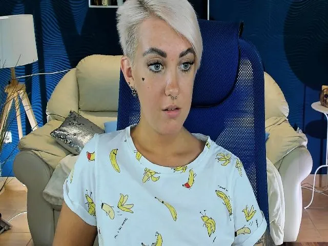 Live sex webcam photo for AkioTy #253048896