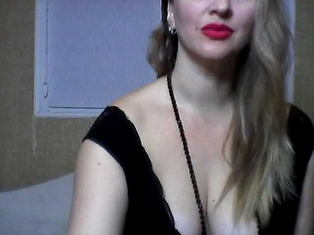 Live sex webcam photo for pamelaa123 #241356049