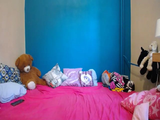 Live sex webcam photo for NADINNNE #258552988