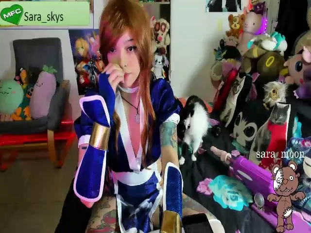 Live sex webcam photo for Sara_Skys #261914851