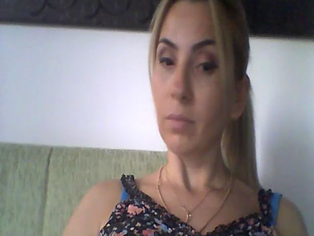 Live sex webcam photo for madamm #260746493