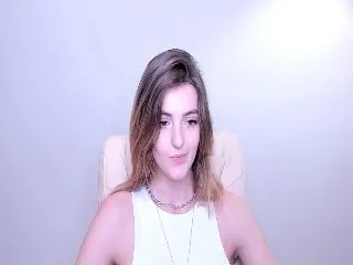 Live sex webcam photo for HelelGretta #251956773