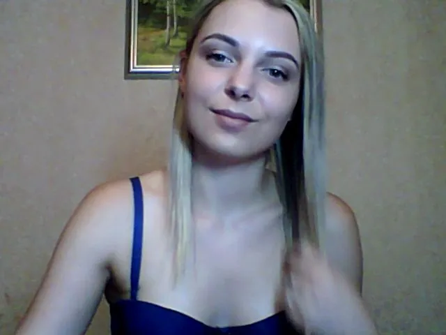 Live sex webcam photo for BreeAngel #258579115