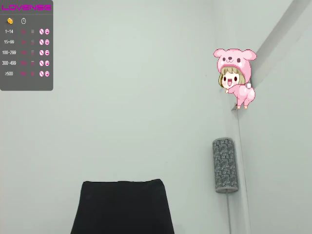 Live sex webcam photo for Danielanaggy #259396044