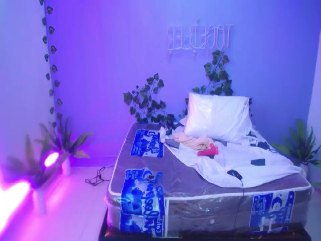 Live sex webcam photo for Ariel_goddess #264547369