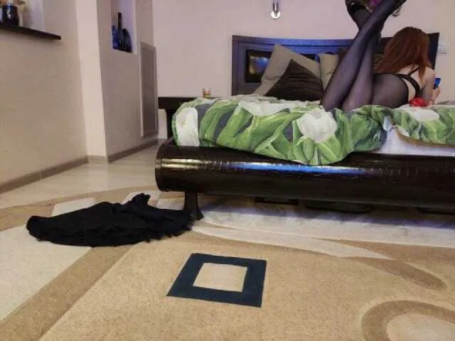 Live sex webcam photo for Wet-f0x #252049632