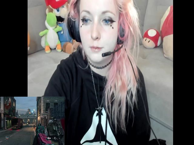 Live sex webcam photo for PrincessBluu #253904051