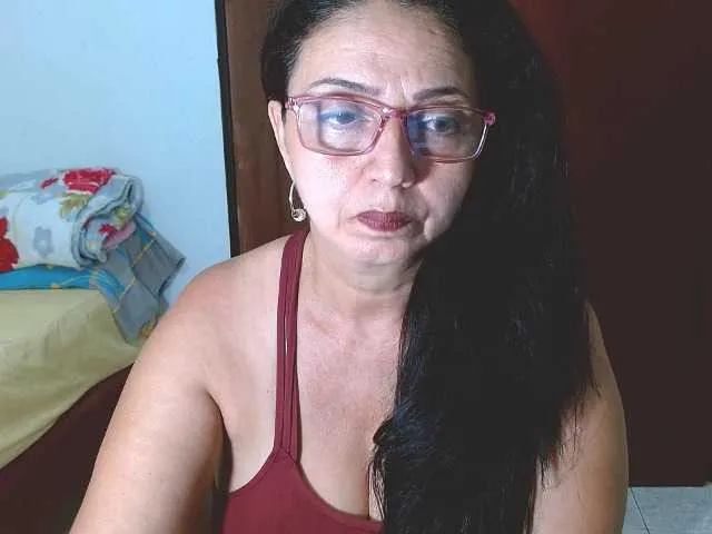 Live sex webcam photo for sweetthelmax #251070109