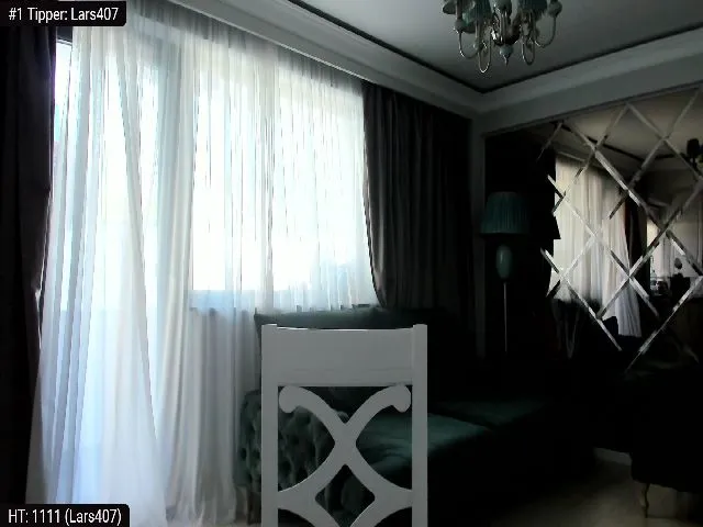 Live sex webcam photo for Yveline #260664653