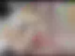 Live sex webcam photo for Mona093 #240607841