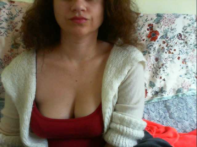 Live sex webcam photo for Colina25 #240989969