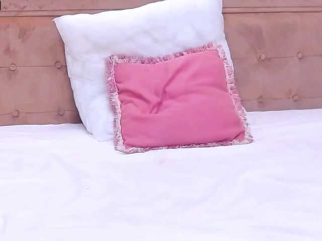 Live sex webcam photo for LidyaBelmont #265053783