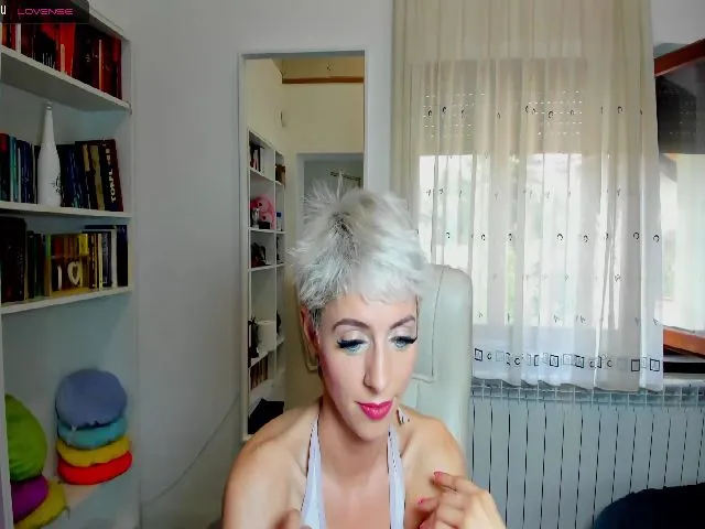 Live sex webcam photo for Crazy_Jenny #259804134