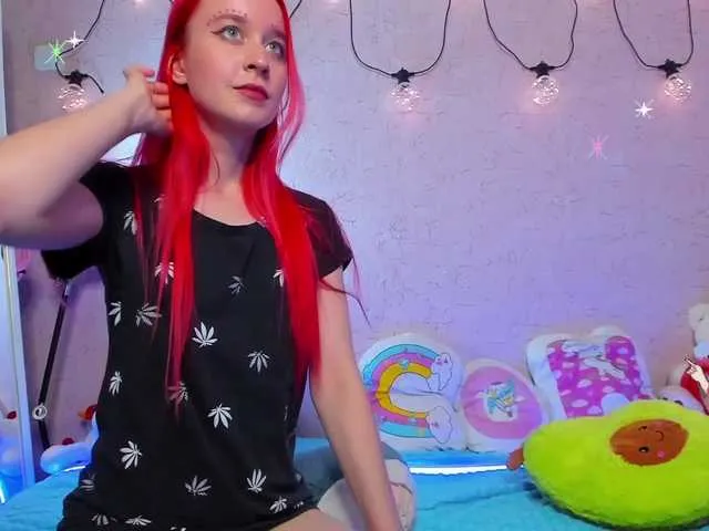 Live sex webcam photo for KiraLiLime #287989904