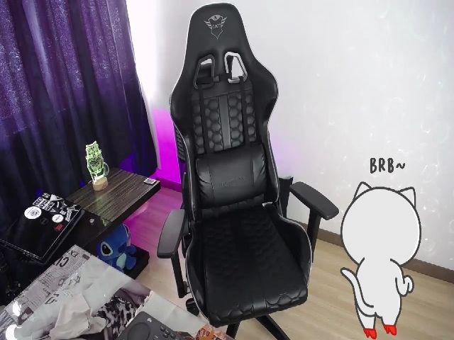 Live sex webcam photo for BiancaMiller #257014662