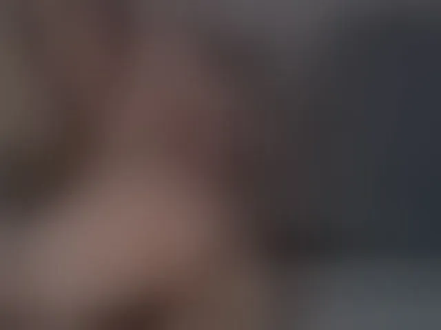 Live sex webcam photo for JuliaJuliette #255882397