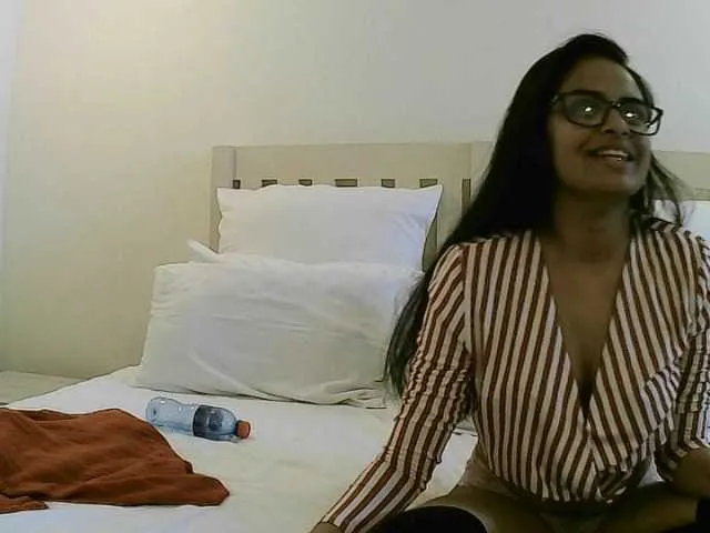 Live sex webcam photo for DirtySnowball #241276552