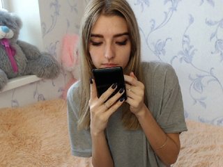 Live sex webcam photo for springibabby #240775135