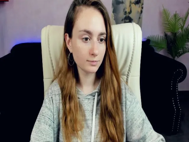 Live sex webcam photo for MissTianaa #252734224