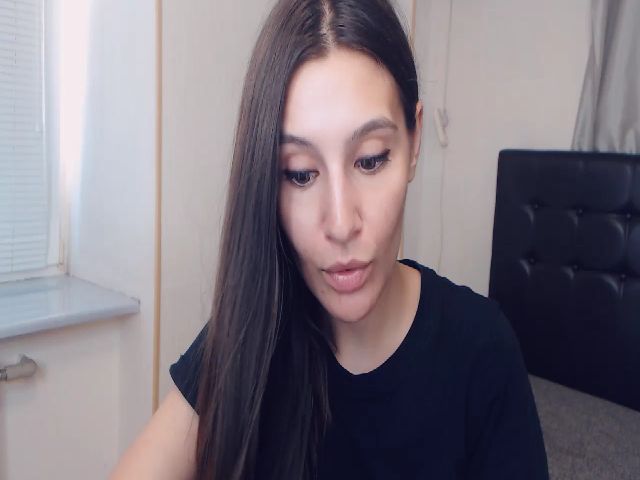 Live sex webcam photo for Asoll77 #258583502