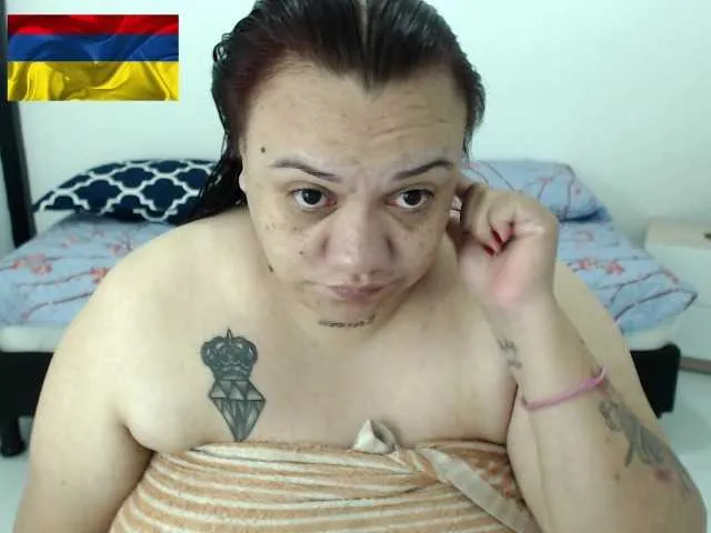 Live sex webcam photo for KimyStone #242511805