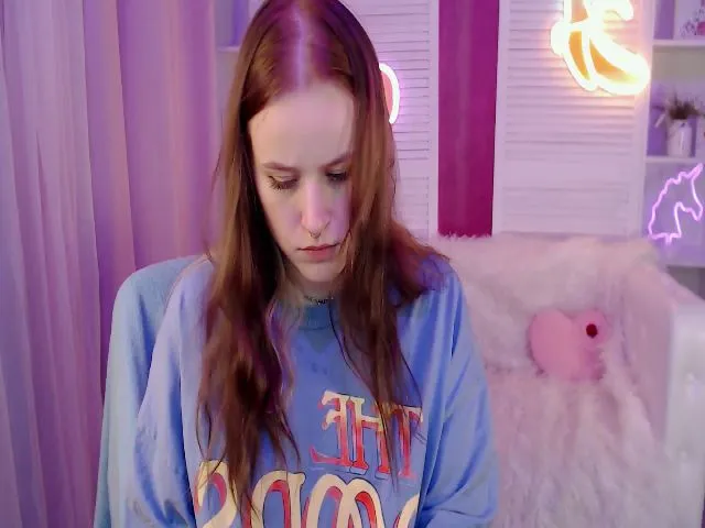 Live sex webcam photo for LynneDawson #264541311