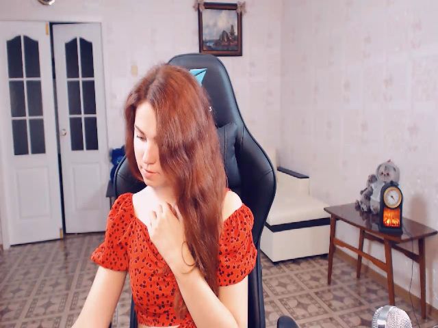 Live sex webcam photo for BettyGinger #259551950