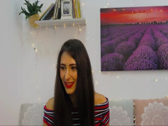 Live sex webcam photo for MaraW #264407412