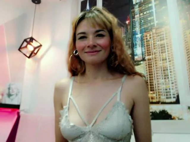 Live sex webcam photo for iammazekeen #253160511