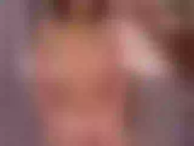 Live sex webcam photo for AnaisBloom #264578021