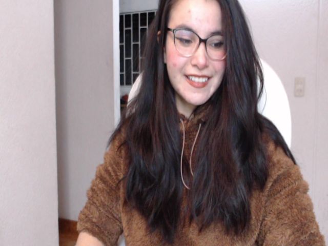 Live sex webcam photo for Tiny_Caroline #253300656