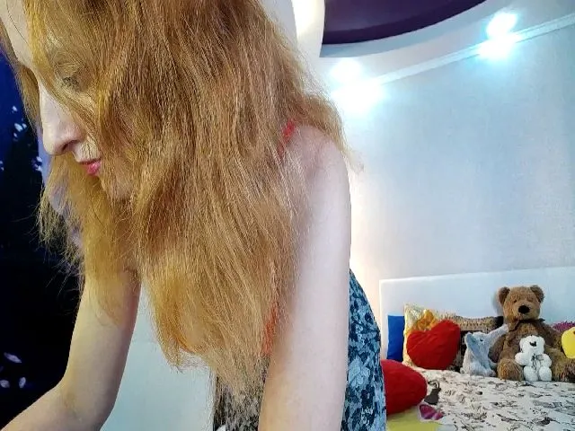 Live sex webcam photo for Ladybigsmile #254838538