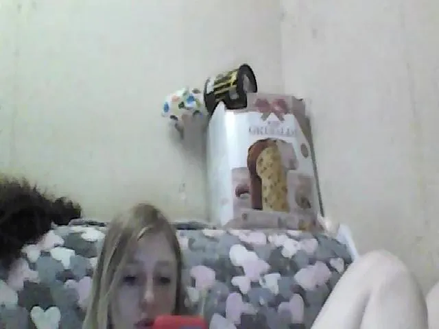 Live sex webcam photo for GuiltyKitty #265536035