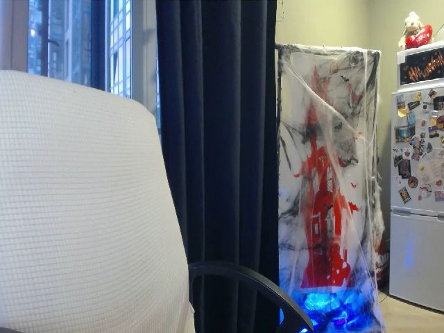 Live sex webcam photo for Angie_Wild #259455966