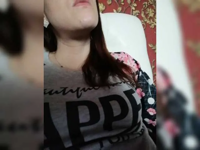Live sex webcam photo for malaya1234980 #241317615