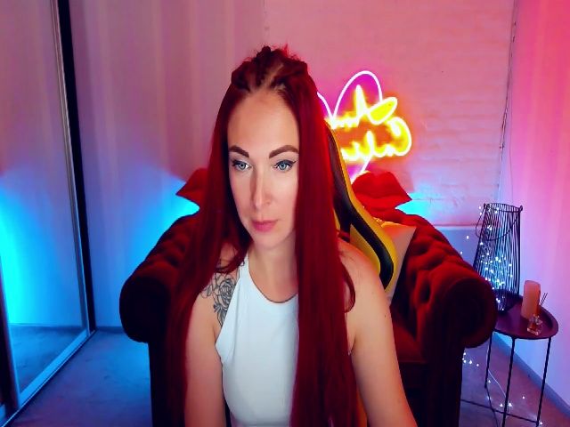 Live sex webcam photo for Red_Catty #252794634