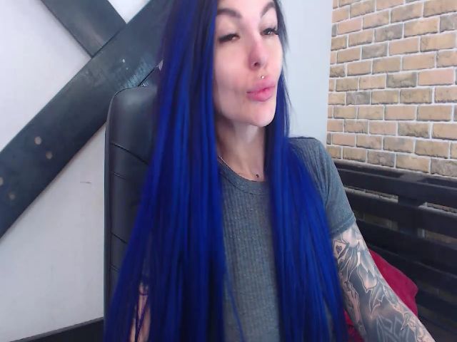 Live sex webcam photo for Lily_jay #264018654