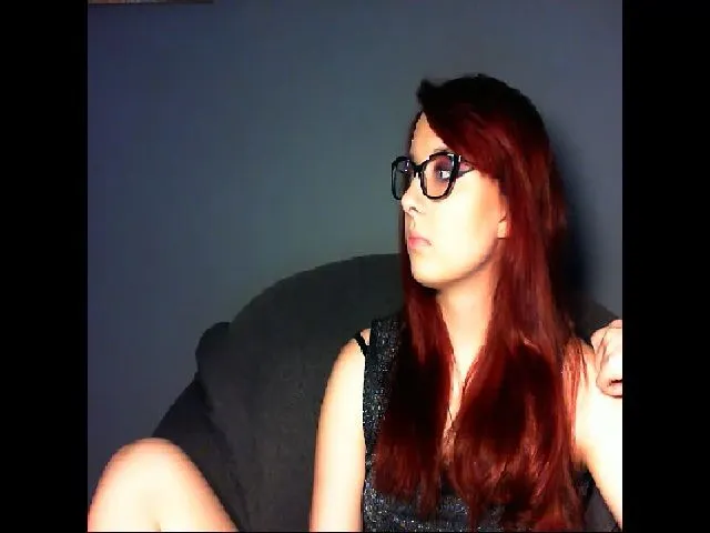 Live sex webcam photo for VirginLuna18 #259296968