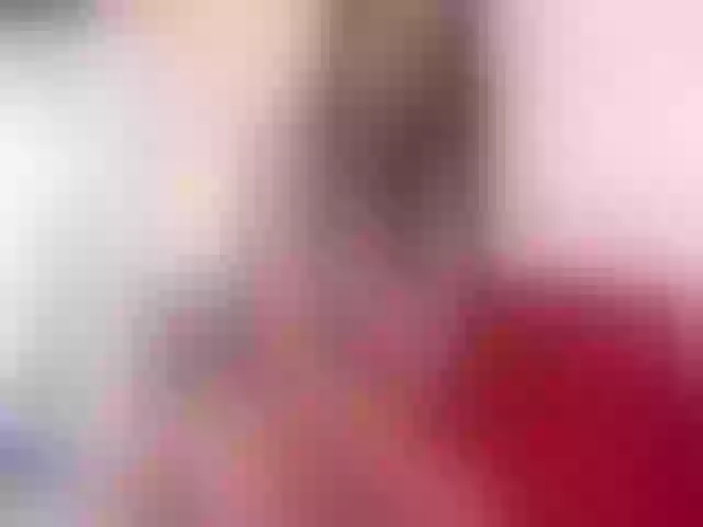 Live sex webcam photo for MayaWylde #253398389