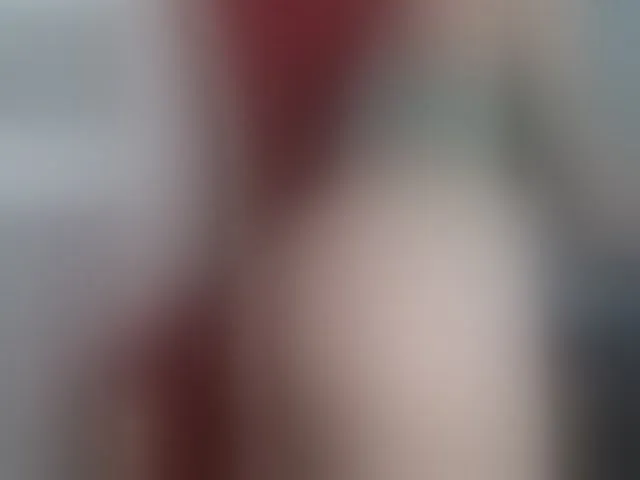 Live sex webcam photo for BlowMommy #252765912