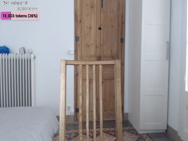 Live sex webcam photo for LolasPie #253094783