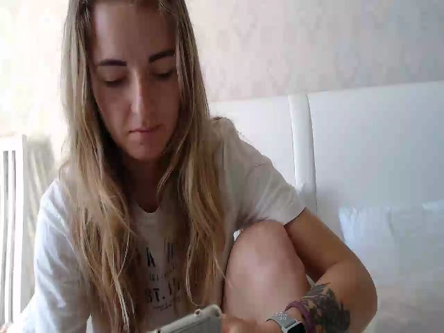 Live sex webcam photo for Goldi_lady #253084565