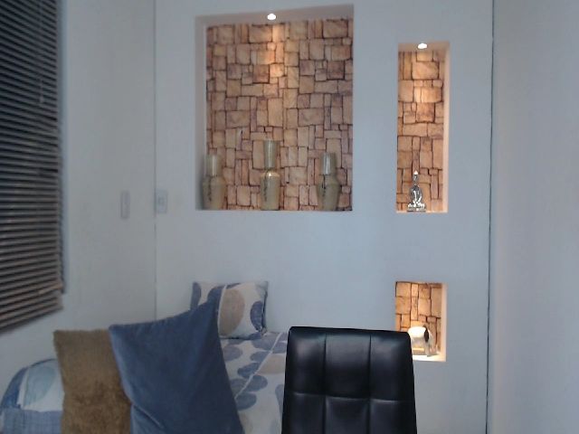 Live sex webcam photo for nicollewalton #255461617