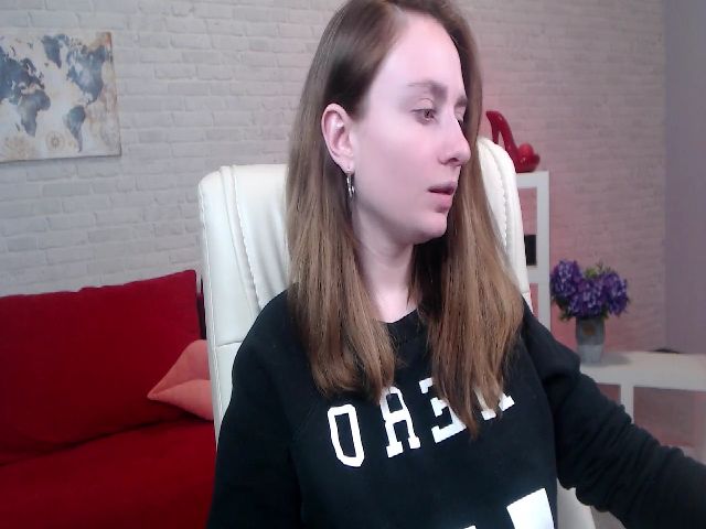 Live sex webcam photo for MissTianaa #256411700