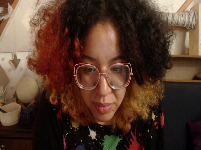 Live sex webcam photo for Sammy_00 #260952098
